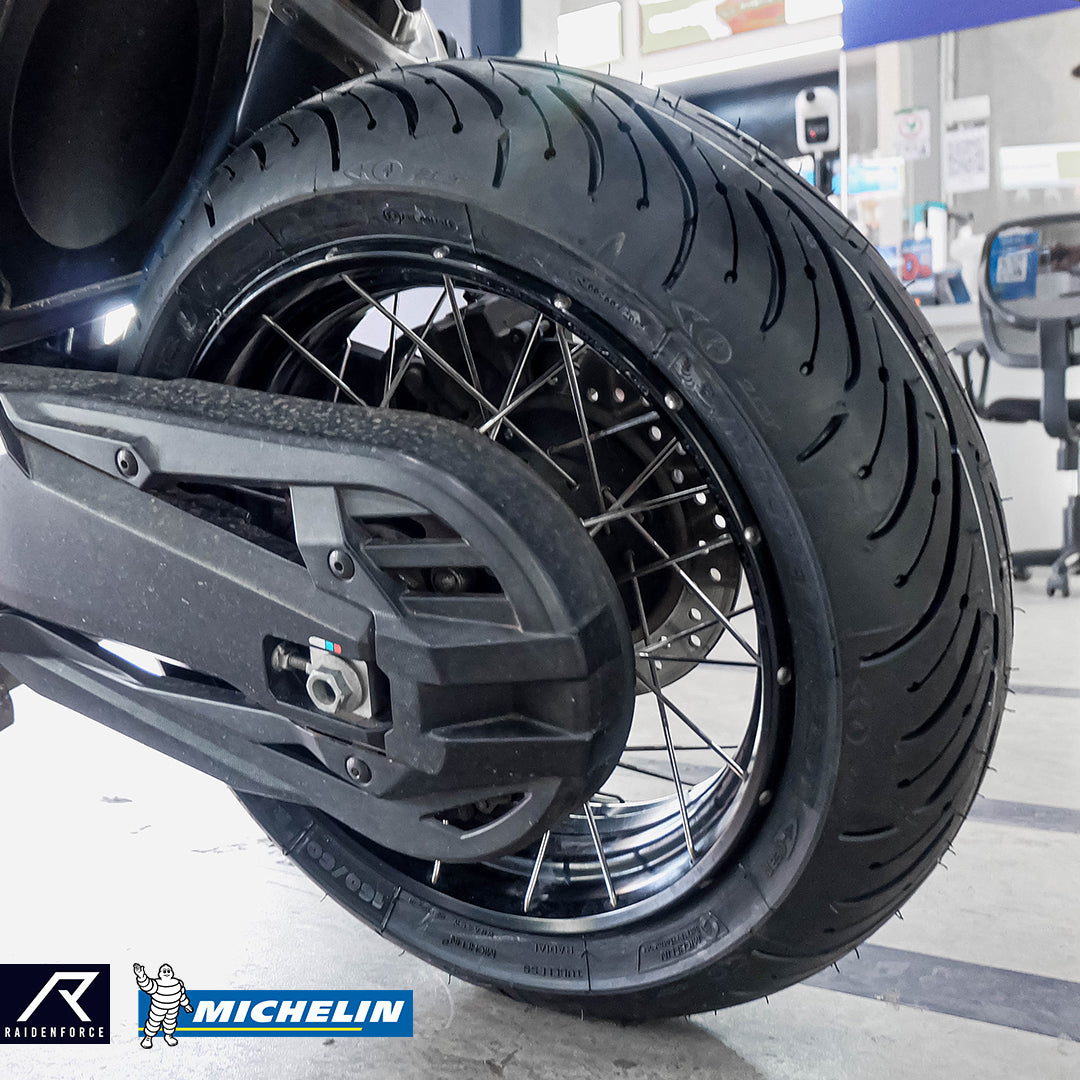 ยางนอก Michelin Pilot Road 4 Scooter